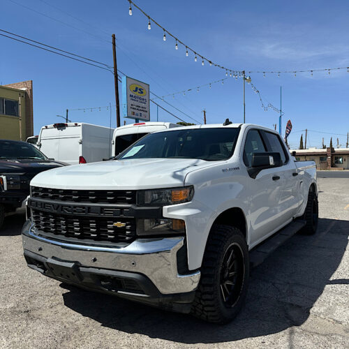 white 2020 Chevy Silverado 1500 4x4, front driverside